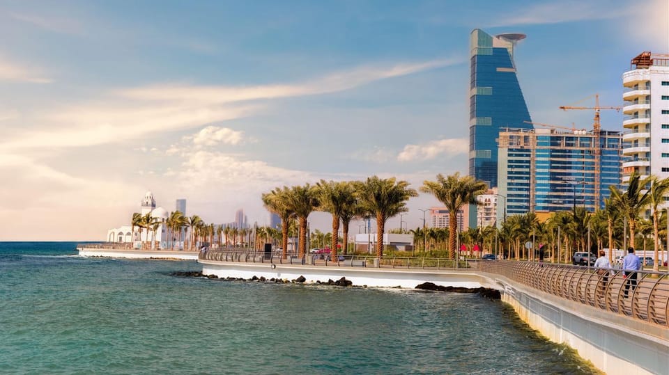 Jeddah: La Puerta al Mar Rojo y su Encanto Único